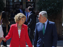 espana/casa-real/20260921/reina-sofia-inaugura-sevilla-congreso-internacional-sobre-enfermedades-neurodegenerativas_461146