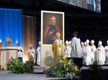 religion/iglesia/20260925/fulton-sheen-beato-comunicador-dios-sube-altares-historica-ceremonia-ante-50000-fieles_462638