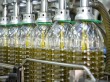 campo-y-caza/20260926/tunez-presume-exportar-tercio-aceite-oliva-espana-mezclar-vender-etiqueta-ue_462883