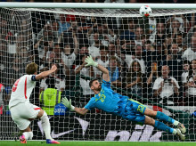 deportes/futbol/20260926/polemico-penalti-favor-inglaterra-senalo-var-estuvo-cerca-costarle-caro-espana_463219