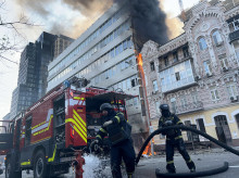 internacional/20260929/rusia-ataca-misiles-drones-ferrocarriles-centros-dato-puertos-kiev-odesa_463850