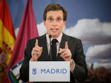 espana/madrid/20260929/almeida-amenaza-delegado-responsabilidades-penales-no-ordena-levantar-acampada-sol_463881