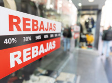 economia/20260929/pequeno-comercio-hunde-mientras-grandes-cadenas-disparan-ventas_463924