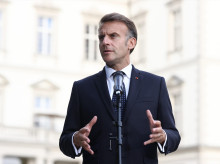 espana/casa-real/20260929/macron-llegara-tres-cuartos-hora-retraso-palacio-real_463972