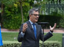 espana/20260929/bolanos-califica-magnifico-acuerdo-entre-psoe-sumar-mal-dia-especuladores_463978