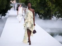 gente/20260929/dior-jonathan-anderson-confirma-alternativa-paris_464196