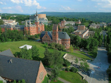 sociedad/20260929/vuelco-judicial-eeuu-reabren-investigacion-agresion-sexual-grupal-universidad-cornell_464244