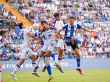 deportes/futbol/20261003/increible-error-arbitro-no-pitar-penalti-claro-mano-pidieron-jugadores-hercules_465744