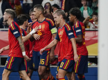 deportes/futbol/20261003/espana-libra-susto-oviedo-suma-nueva-victoria-afianzarse-cima-grupo_465789