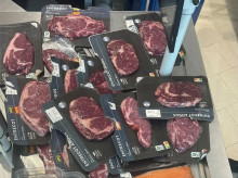 espana/comunidad-valenciana/20261004/700-euros-entrecots-pulpo-salmon-almejas-espectacular-botin-robado-supermercados-paterna_465836