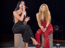 cultura/20261004/dua-lipa-shakira-duo-inesperado-brillo-madrid-concierto-colombiana_465863