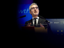 economia/20261005/hacienda-regula-facturacion-electronica-e-inicia-cuenta-atras-implantacion_466022