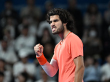 deportes/tenis/20261006/alcaraz-vuelve-campeon-retiene-corona-tokio-todo-final-temporada_466617