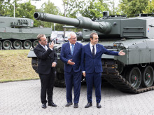 internacional/20261009/alemania-retira-proyecto-tanque-futuro-compartia-francia_468004