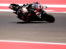 deportes/motociclismo/20261011/bezzecchi-reengancha-mundial-jorge-martin-arrebata-nuevo-liderato-marc-marquez_468479
