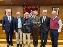 espana/20261011/presentan-ceu-libro-relata-como-sanchez-habria-regalado-pnv-palacete-vasco-paris-valorado-hasta-24-millones_468586