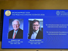 economia/20261012/robert-e-hall-michael-woodford-premios-nobel-economia-2026_468702