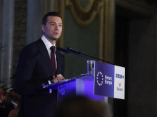 internacional/20261013/jordan-bardella-ue-queremos-cambiarlo-todo-destruir-nada-ceuta-juega-futuro-europa_468873
