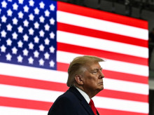 internacional/20261015/trump-propone-disparar-quienes-filtren-informacion-clasificada-cancelacion-operacion-militar_469769