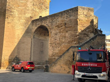 espana/la-voz-de-cordoba/actualidad/20261015/hacian-bomberos-esta-manana-torre-malmuerta_469876
