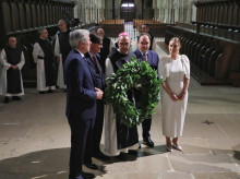 espana/comunidad-valenciana/20261015/perez-llorca-rinde-homenaje-jaume-i-ofrenda-panteon-real-monasterio-poblet_470113