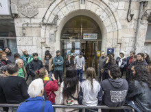 espana/castilla-y-leon/20261015/presion-activistas-vivienda-fuerza-aplazar-nuevo-desahucio-burgos_470127