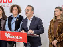 espana/20261016/diputado-psoe-fundo-dirigio-durante-20-anos-bufete-ejecuta-desahucios-fondos-buitre_470222