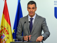 espana/20261016/sanchez-desentiende-dimision-montse-minguez-estaba-rota-le-pedi-no-hiciera_470573
