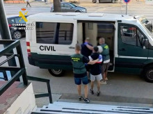 espana/andalucia/cadiz/20261017/casa-conil-usaba-banda-petaqueros-10000-litros-gasolina-narco_470640
