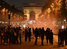 internacional/20261018/francia-llamas-camino-abismo_470858