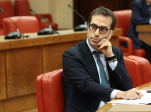 espana/20261026/carlos-cuerpo-atiende-medios-desde-oliva-directo_473728