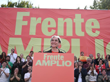 espana/20261021/frente-amplio-aclara-no-existen-negociaciones-psoe-listas-congreso_472326