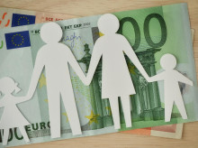 familia/20261021/hijo-menor-5-anos-desconocida-ayuda-1000-euros-puedes-pedir-cumples-estos-requisitos_471925