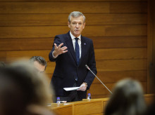 espana/galicia/20261021/alfonso-rueda-tira-ironia-lanza-dardos-electorales-contra-oposicion-todos-somos-ana-ponton_472091