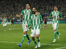 deportes/futbol/la-liga/20261022/gol-penalti-isco-doblega-feyenoord-coloca-betis-colider_472428