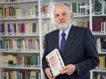 cultura/20261024/rafael-sanchez-saus-no-hay-otro-caso-como-mujeres-martires-cordoba_473050