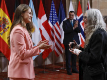 espana/casa-real/20261023/princesa-leonor-demuestra-tablas-espontaneidad-primera-audiencia-sola_472998