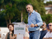 espana/20261023/abascal-carga-contra-sanchez-desvincular-inmigracion-delincuencia-sal-diselo-espanoles-mirandoles-ojos_473133