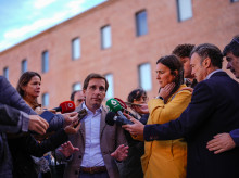 espana/madrid/20261023/almeida-pide-delegado-disolver-acampada-poder-dar-solucion-sintecho-instalados-sol_473233