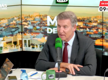 espana/20261027/feijoo-celebra-pacto-abascal-senado-aunque-define-vox-como-partido-rupturista_474175