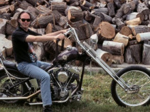 cultura/20261027/neil-young-demanda-trump-usar-cancion-rockin-in-the-free-world_474427