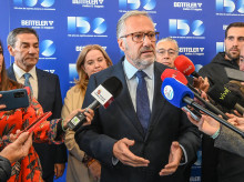 espana/castilla-y-leon/20261027/pollan-vox-reunira-embajador-senegal-intentar-retornar-menas-castilla-leon_474451