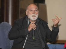 gente/20261028/chef-jose-andres-contra-puente-funcionan-diez-veces-mejor-trenes-ukrania-medio-guerra_474854
