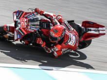deportes/motociclismo/20261030/marc-marquez-firma-mejor-tiempo-practica-jorge-martin-solo-completo-tres-vueltas_475482