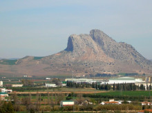 espana/andalucia/malaga/20261031/montana-forma-indio-esconde-tragica-historia-amor-pleno-corazon-andalucia_475509