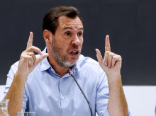 economia/20261030/oscar-puente-plantea-cerrar-linea-ave-madridbarcelona-durante-modernizacion_475615