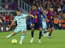 deportes/futbol/la-liga/20261031/fc-barcelona-deportivo-alaves-directo-sigue-jornada-11-laliga-ea-sports_475910