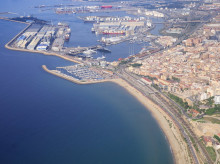 espana/cataluna/tarragona/20260914/guardias-civiles-exigen-frenar-cesion-dependencias-puerto-tarragona-mossos-esquadra_457730