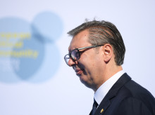 internacional/20260928/nacionalista-aleksandar-vucic-dimite-como-presidente-serbia-presentarse-primer-ministro_463445
