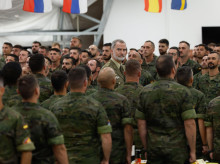 espana/defensa/20260822/corona-fuerzas-armadas-medio-siglo-lealtad-servicio-espana_447053